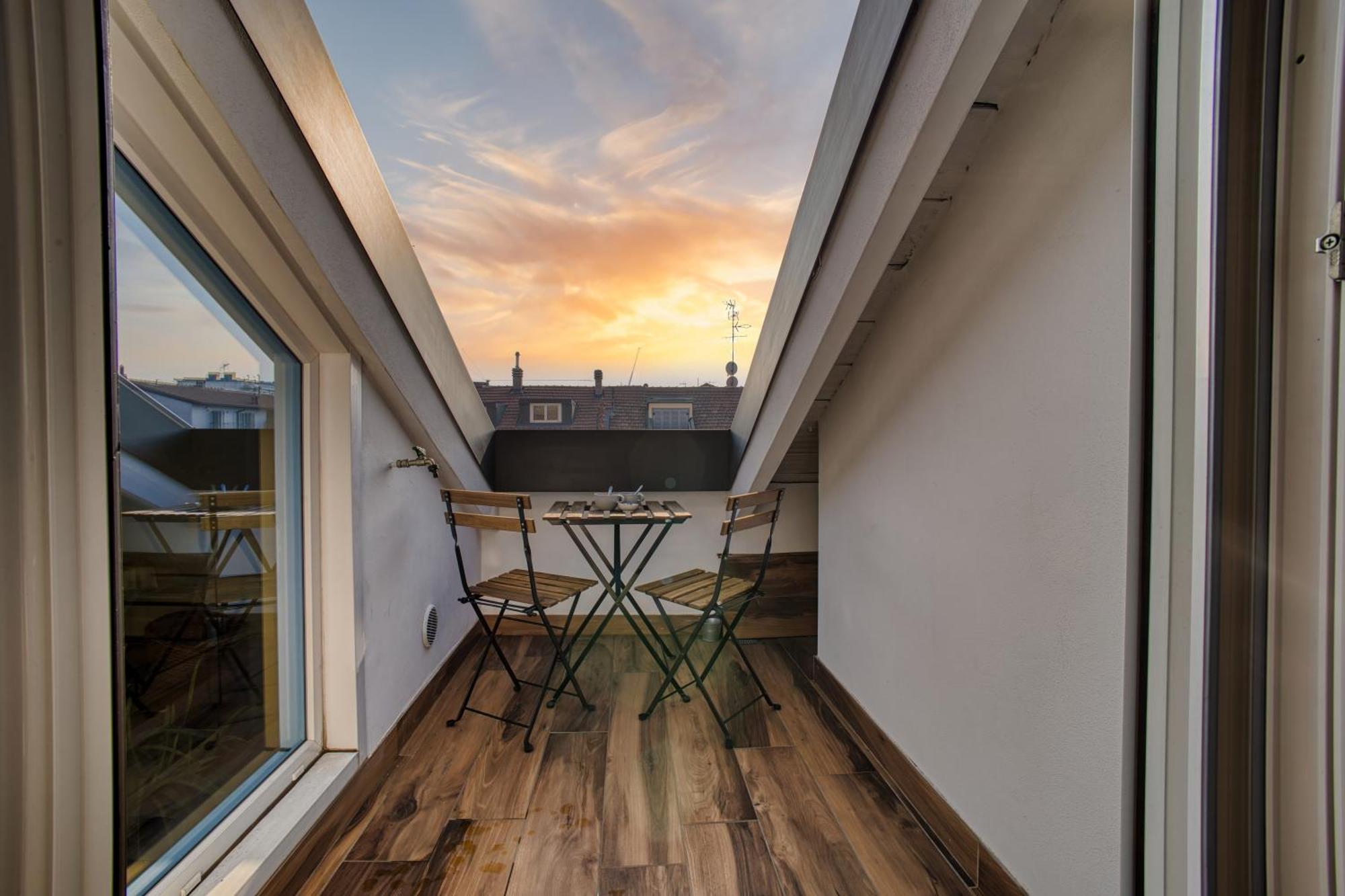 Stunning Penthouse With Balcony - Porta Venezia Mailand