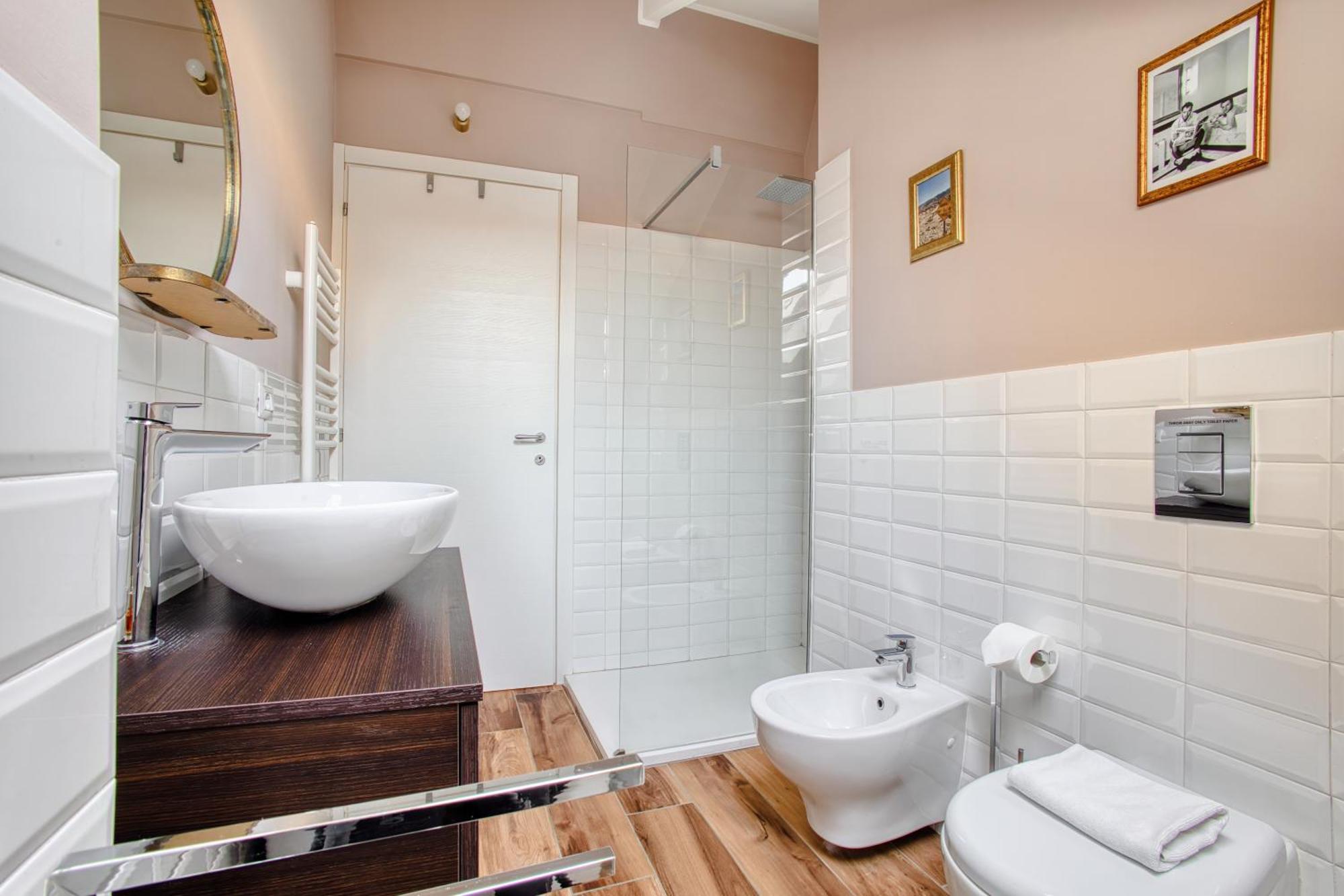 Stunning Penthouse With Balcony - Porta Venezia Mailand