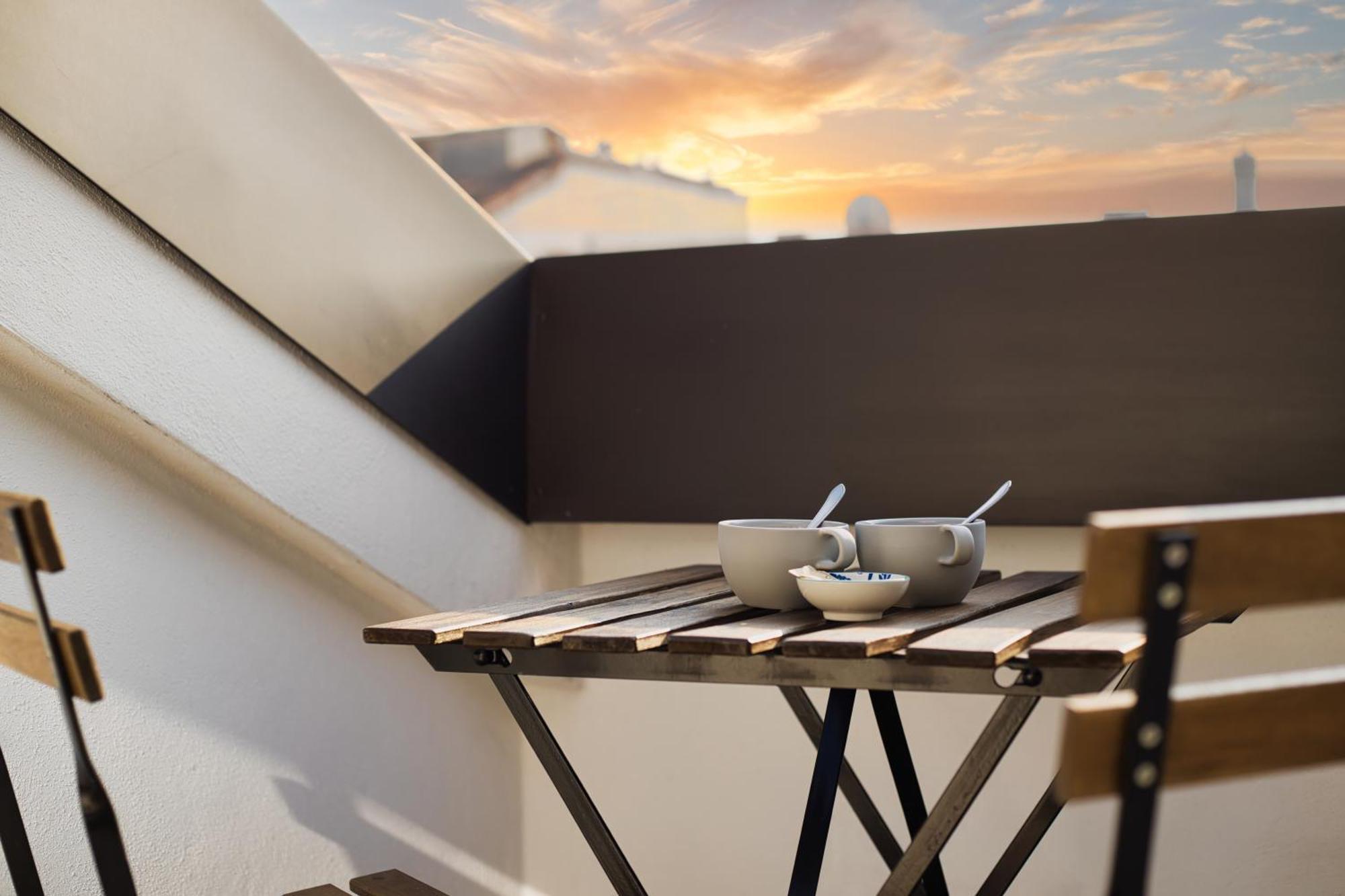 Stunning Penthouse With Balcony - Porta Venezia Apartment Mailand