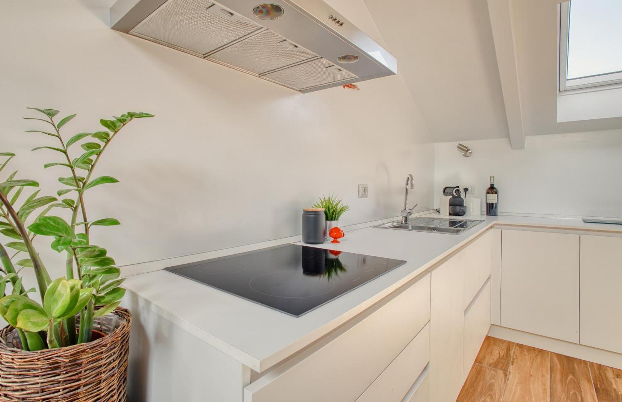 Apartment Stunning Penthouse With Balcony - Porta Venezia